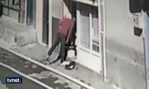 Bu Da Salça Hırsızı