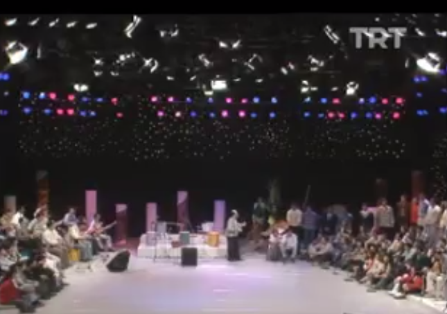 TRT Ankara Radyosu THM Gençlik Korosu-Gökyüzünde Bölük Bölük Turnalar 