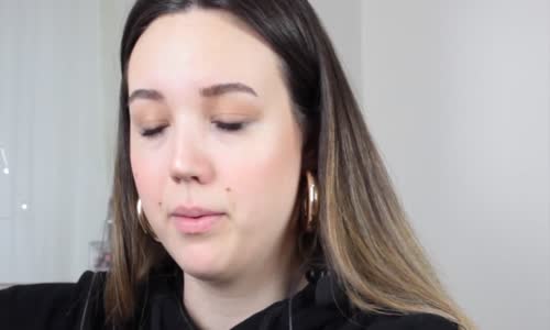 Elif Topçu 1 Dakikada Botoks Etkisi Dudak Dolgunlaştıran Serum