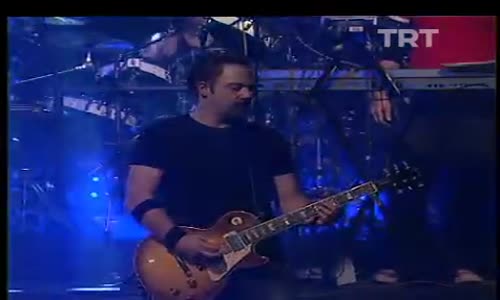 Özlem Tekin-Sebepsiz Savaş 