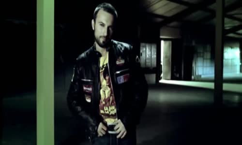 Tarkan  Vay Anam Vay