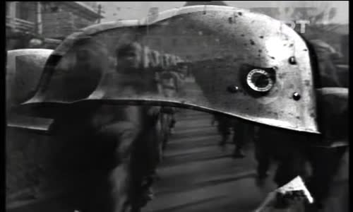 Bunalımlı Yıllar 4.Bölüm İzle