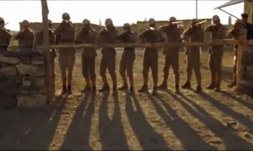 Türk Askeri Türk Bayrağına Ateş Etmez