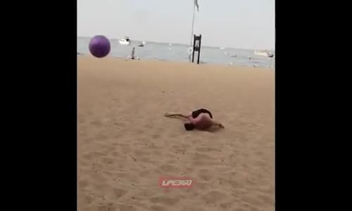 Bayıltan Pilates Topu Eğlencesi