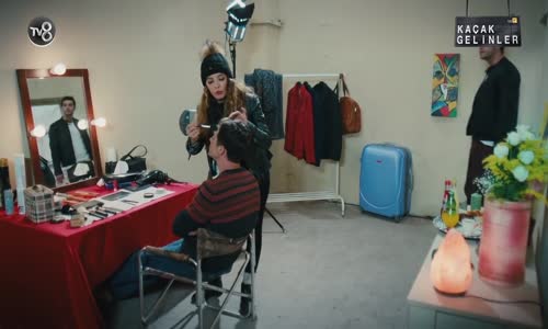 Kaçak Gelinler 19.Bölüm  Bayağı Enteresan Bir İlişkiniz Var!