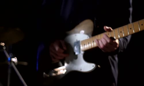 Tuna Kiremitçi ve Yıldız Tilbe Yine Sevebilirim