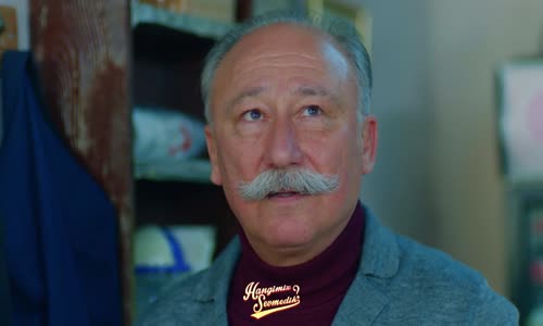 Hangimiz Sevmedik - Münir Kıraathaneyi Satıyor