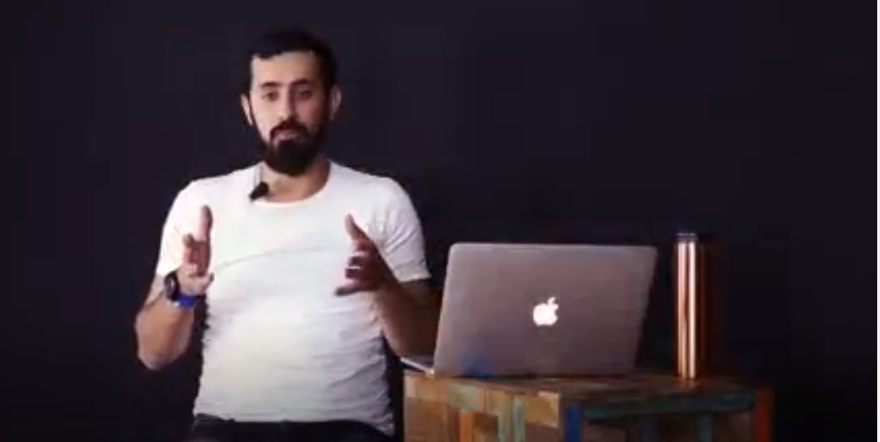 Tesettür İnsanın Kendine Yapışmayanı Giymesidir - Mehmet Yıldız