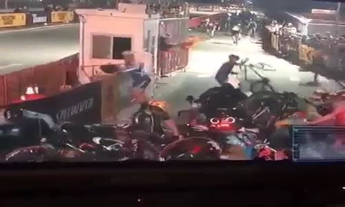 Yanlış Zamanda, Yanlış Yerde ...