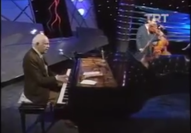 Şevket Uğurluer-Walking My Baby Back Home 