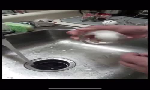 haşlanmış yumurtanın kabuğunu böyle basitçe soymak