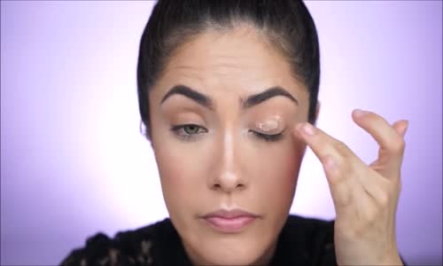 Canlı Tonlarda Göz Makyajı 