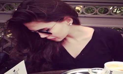 İstanbullu Gelin'in İpek'i Dilara Aksüyek Tatil'den Yeni Görüntüleri