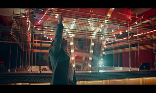 Ebru Yaşar - Kalmam 