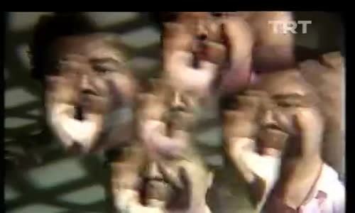 Kayahan-Hep Karanlık İzle