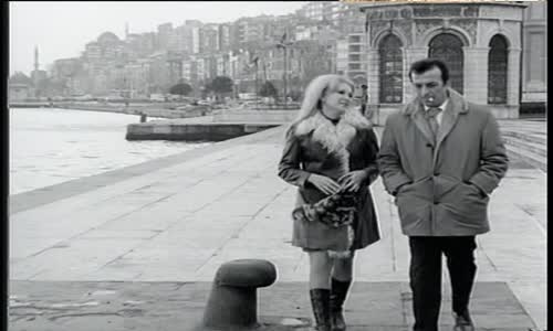 Senin Yolun Düz Bizimkisi Yokuştur Sadri Alışık Replikler