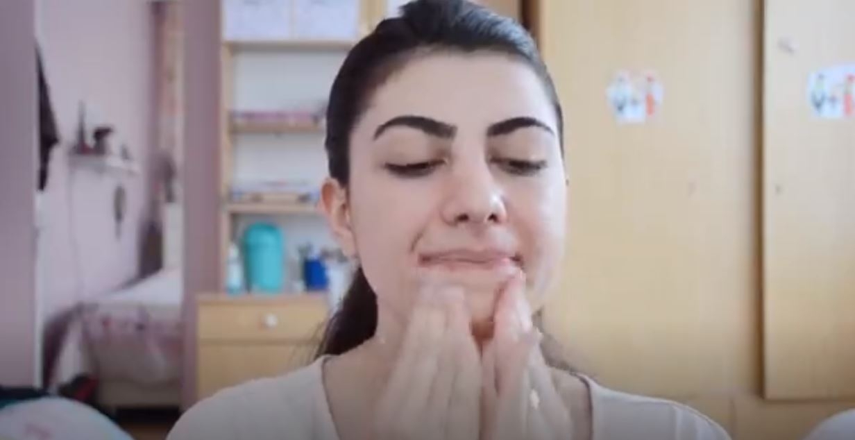 Süper Bilgiler İçerir!!Fresh Görünüm İçin Günlük Makyaj Örneği