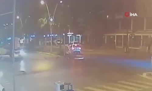 Babasının otomobilini kaçıran 16 yaşındaki gencin kız arkadaşıyla kaçamağı hastanede bitti - 