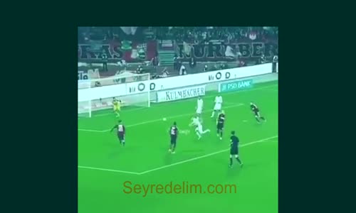 Oyuncu Hakem'in Verdigi Penaltıyı Kabul Etmedi