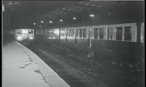 İster Zengin Ol İster Fukara Her Yemekten Sonra Yak Bi Sigara