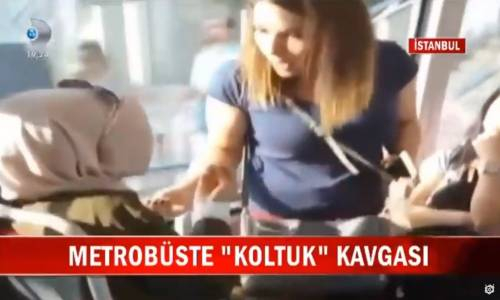 Koltuk Yüzünden Metrobüste Kavga Eden Kadınlar