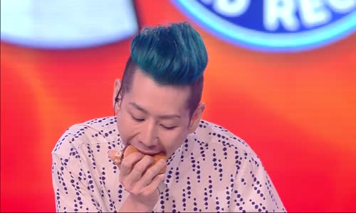 3 Dakika İçerisinde Hamburger Yeme Rekoru