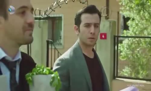 Ver Elini Aşk - Dikkat Et Kardeşim Aşık Oluyorsun