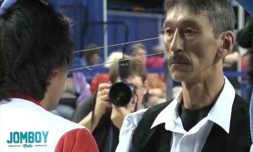 Kulaktan Çekmeli Lastik Yarışması