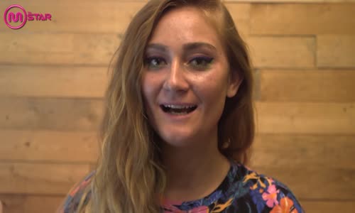 Stil Baykuşu Yandan Burgulu Saç Modeli