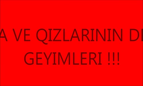 Aynı Giyinen Anne Ve Kızları 2