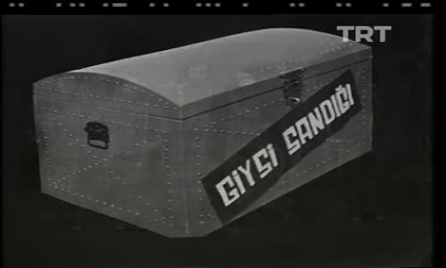 Giysi Sandığı 4.Bölüm İzle