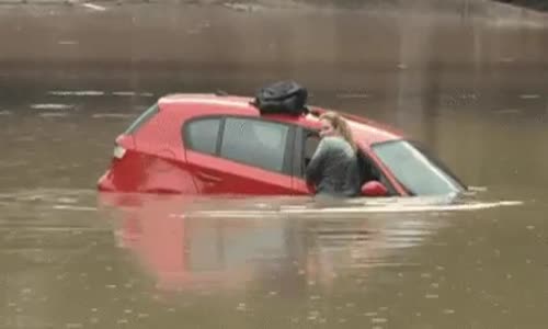 Su Baskınında Canını Kurtaran Kadın