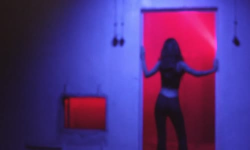 Tuğba Yurt Aşk Sanmışız