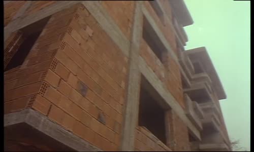 Yeşilçam'dan Bir İntihar Sahnesi