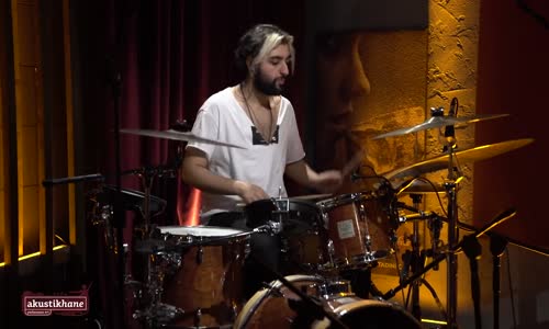 Dolu Kadehi Ters Tut - Biraz Delisin 