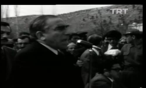 Alparslan Türkeş'ten Mülkiyet Hakkı Vurgusu izle