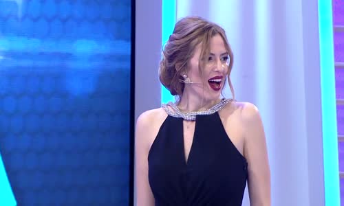 Tuğçeden OLAY Şarkı! Duşta Söylediği Gibi Söyledi