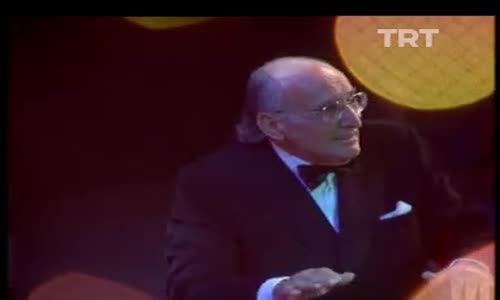 Emel Sayın-Unutamıyorum Gecem Yok Artık Gündüzüm Yok izle