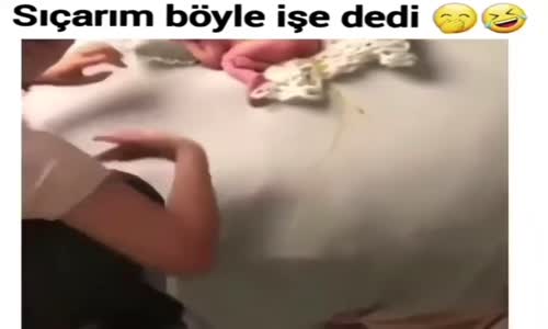 Fotoğraf Çekimi Sırasında Ailesinin Hayallerini Suya Düşüren Bebek 