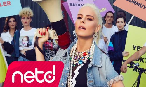 Simge - As Bayrakları