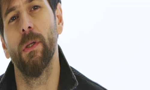 Yankı Alper - Ya Siyah Ya Beyaz 