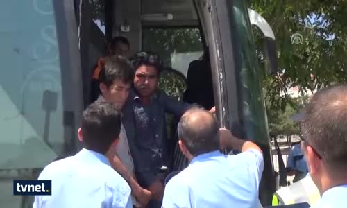 Bagajı Açan Polis Şoke Oldu