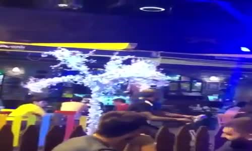 Çay Keyfinden Ödün Vermeyen Bisikletli Dayı