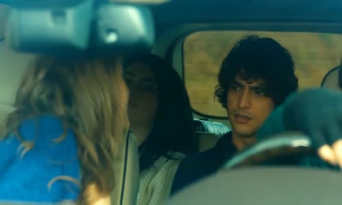 Nil Karaibrahimgil - Kanatlarım Var Ruhumda Medcezir