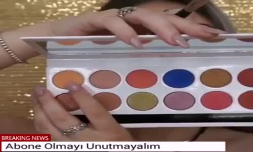 Mükemmel Kaşlar Ve Makyaj 