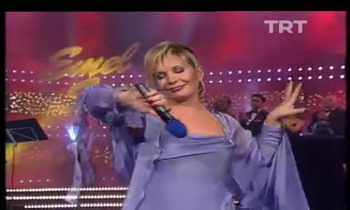 Emel Sayın-Rüyalar Gerçek Olsa izle