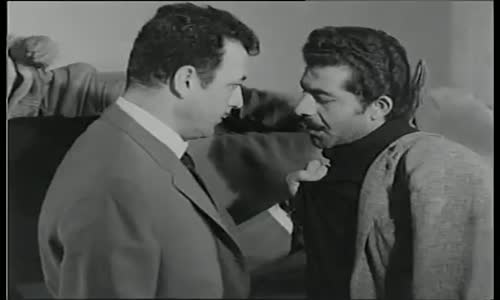 Sadri Alışık Şimdi Geçti Buradan...