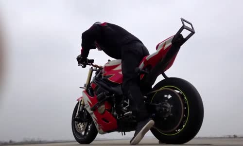 Motorcycle Gangnam Style