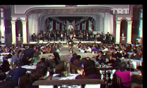 Emel Sayın-Bilmece izle