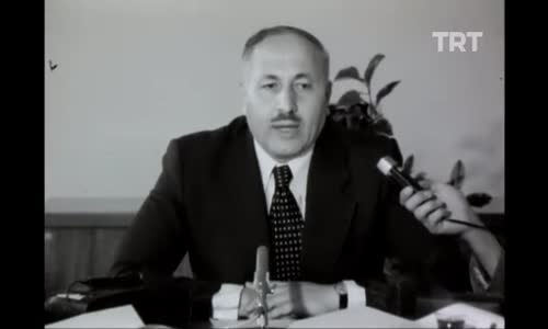 Necmettin Erbakan'ın Gensoru Açıklaması izle